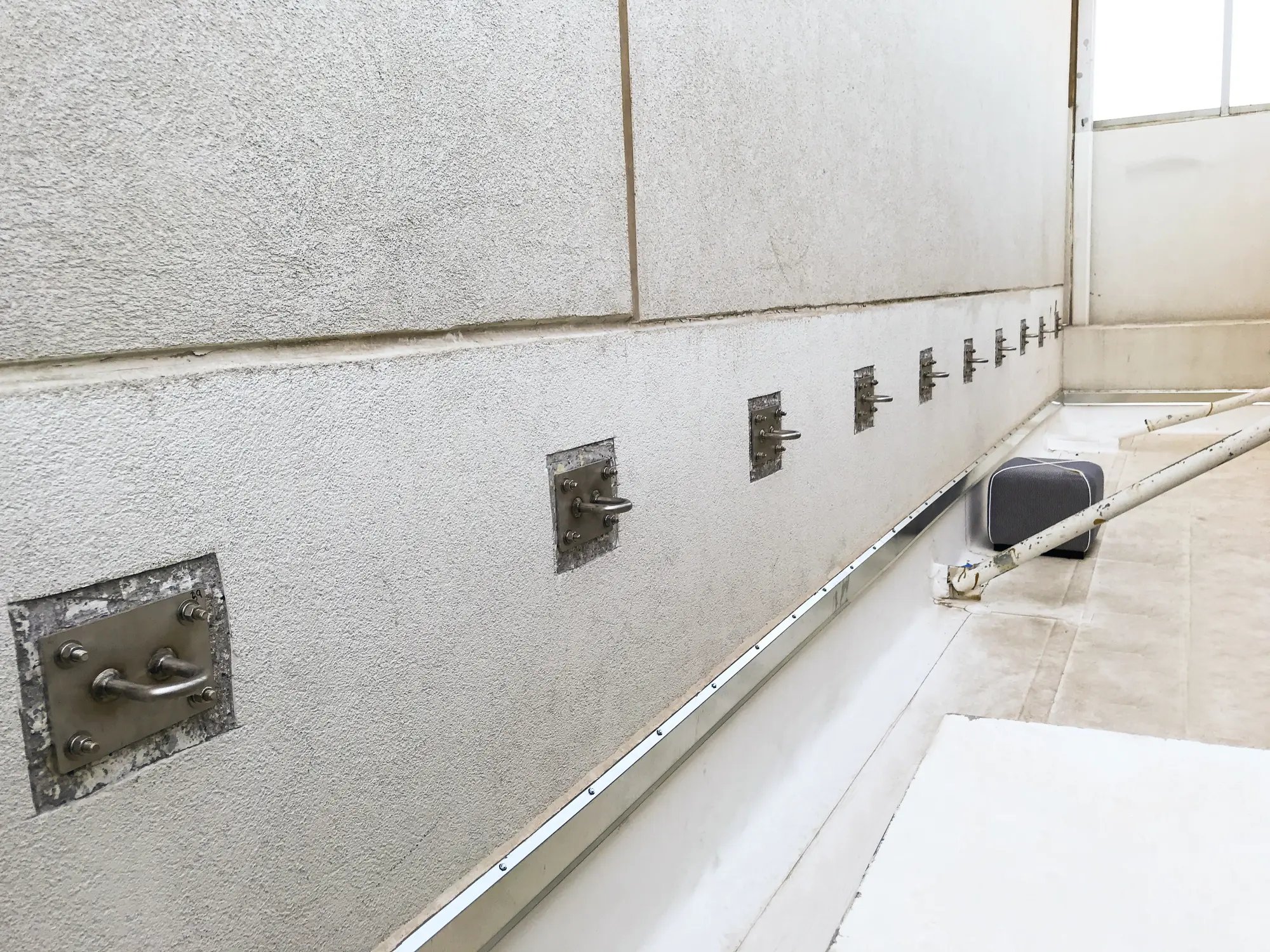 wall anchors