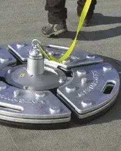 freestanding constant force post system single point anchor