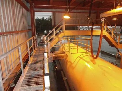 loading platforms stairs gangways
