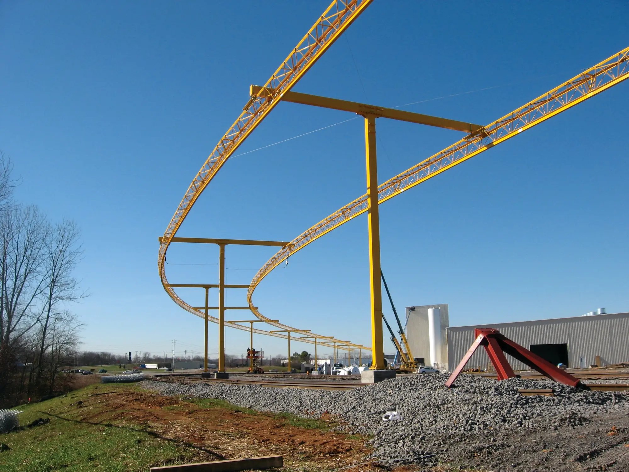 T Style column rigid rail system