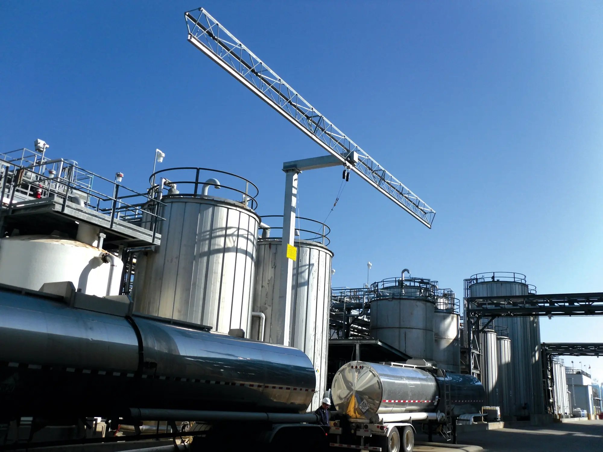 overhead rigid rail column system