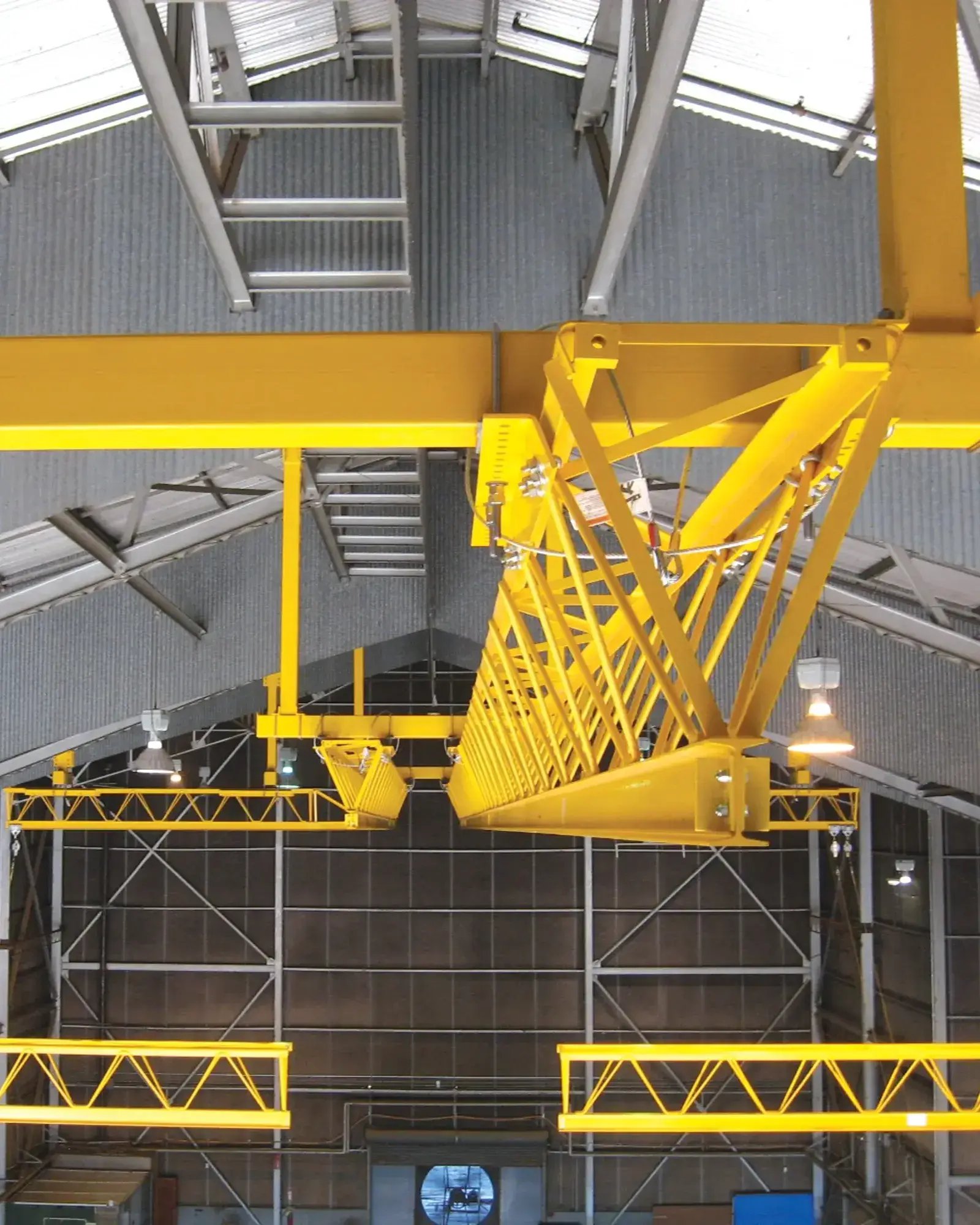 aircraft hangar trolley beam