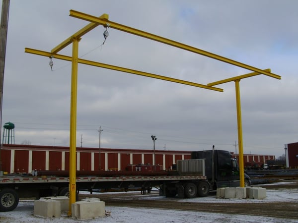 rigid-rail-fall-protection-trailer-application